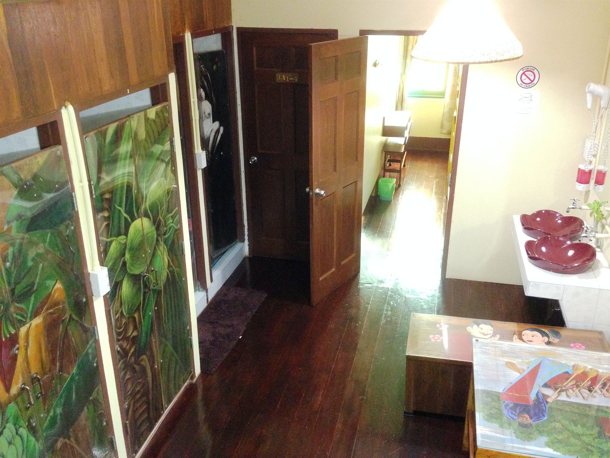 Baan Bovorn Hostel Bangkok Ngoại thất bức ảnh