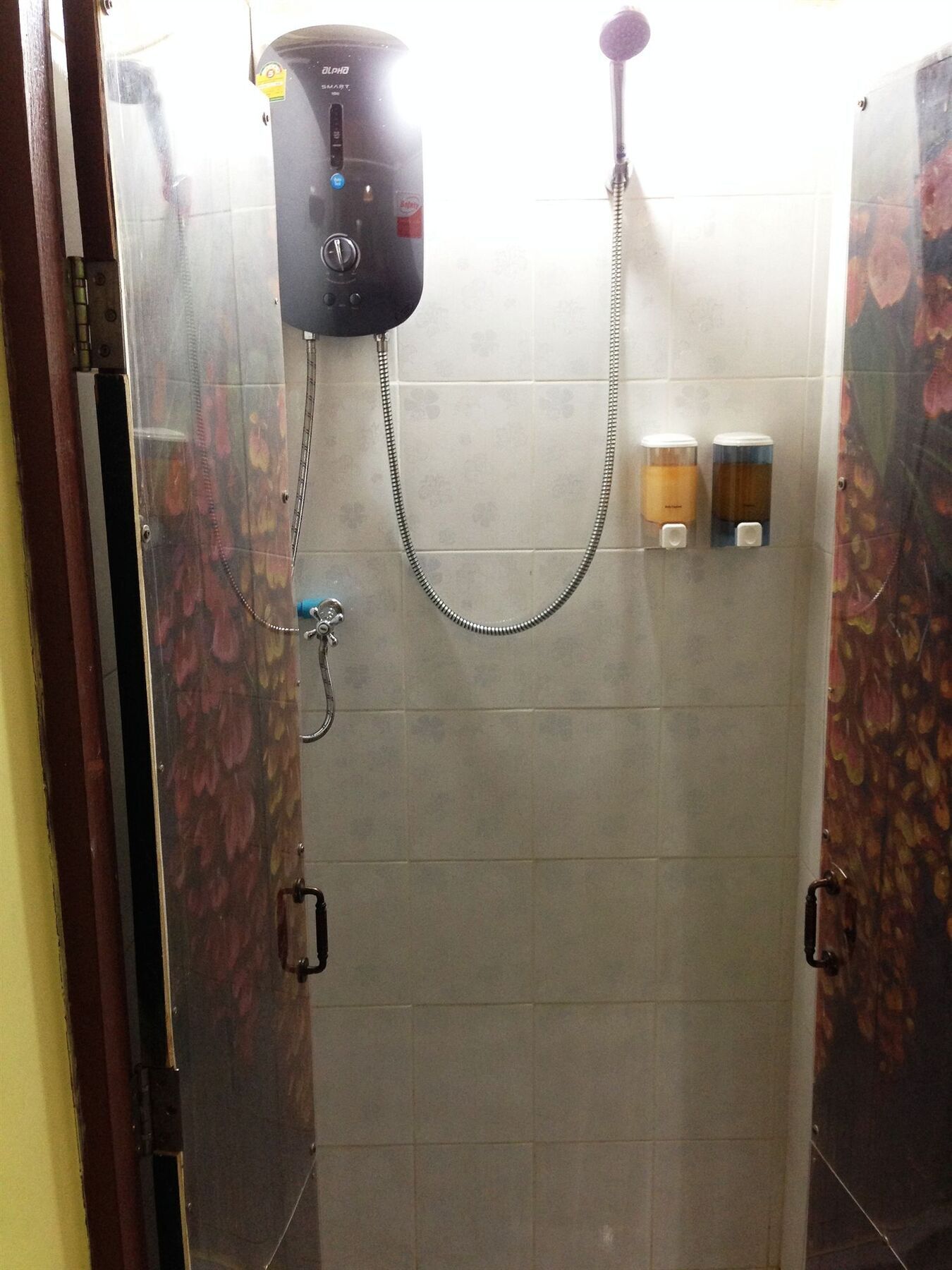 Baan Bovorn Hostel Bangkok Ngoại thất bức ảnh